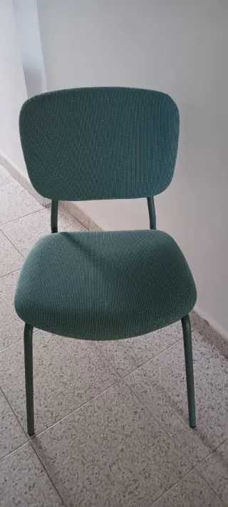 4 Sillas de comedor tapizadas