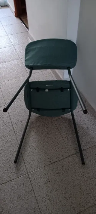 4 Sillas de comedor tapizadas