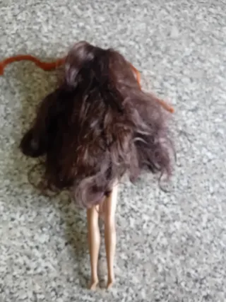 Bambola delle winx aisha con vestito rosa