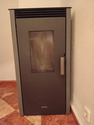 Estufa Boreal Negra y Gris más sus tubos