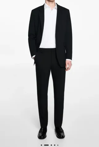 Traje slim fit negro sin estrenar talla S