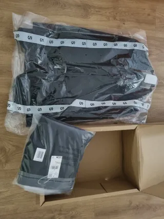 Traje slim fit negro sin estrenar talla S