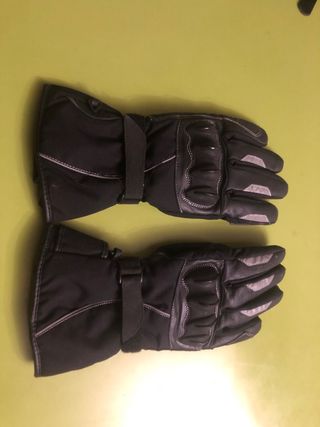 2 Cascos Moto y Guantes