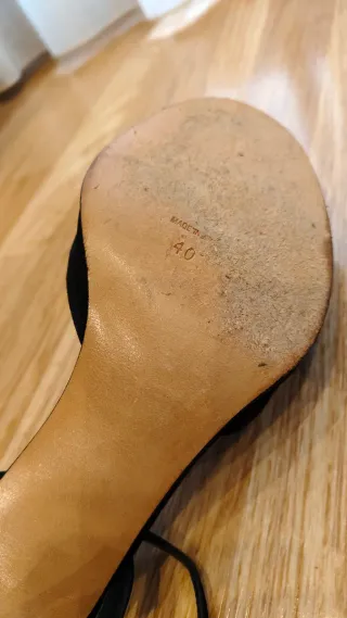 Sandalias fiesta negras mariposa talla 40