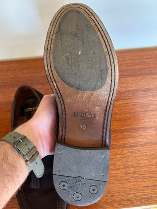 Mocasines Lottusse Class borlas serraje moka.