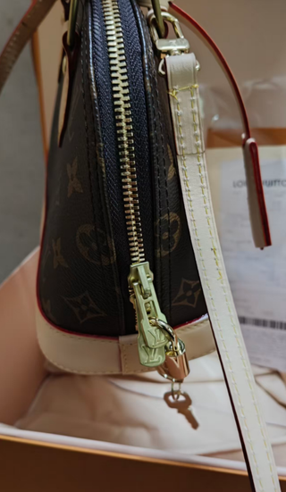 Louis Vuitton Neverfull MM