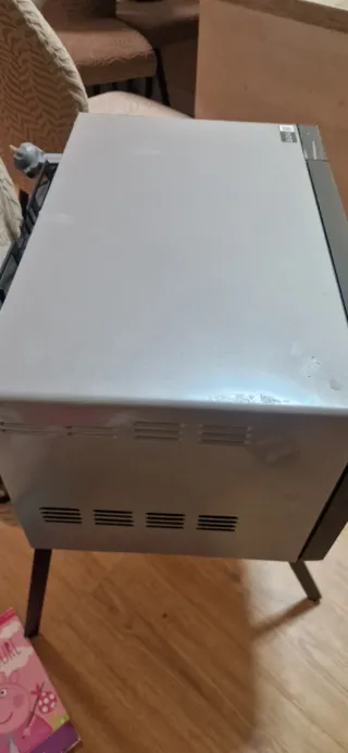 Microondas Samsung GE87M con Grill