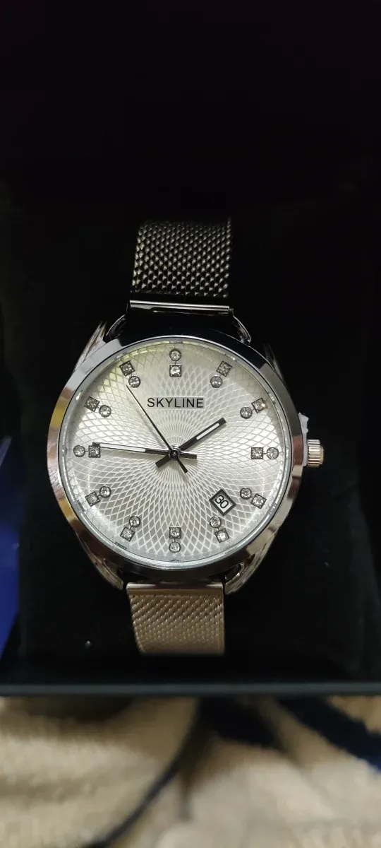 Reloj SKYLINE plateado mujer NUEVO