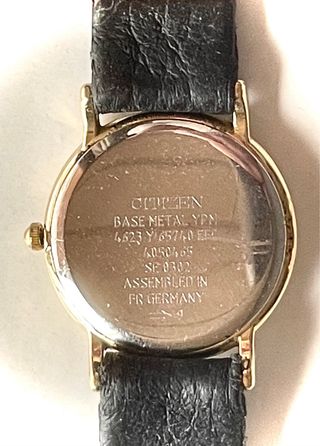 Reloj Citizen Mujer Oro y Negro