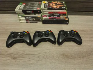 Xbox 360 Nera + 14 Giochi + 3 Controller