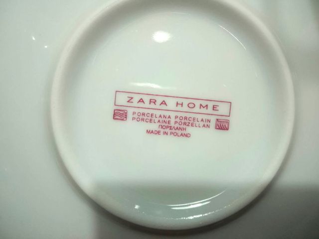 Juego de tazas y platos Zara Home de porcelana