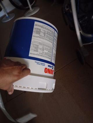 Cubo de pintura vacío JUNO LUNA