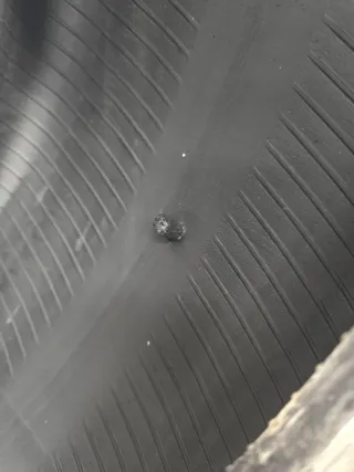 Una de ellas tiene un pinchazo reparado bridgeston