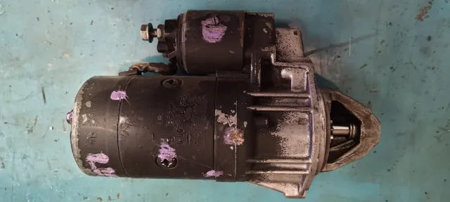 Motor de arranque Volvo 0001218122 Bosch