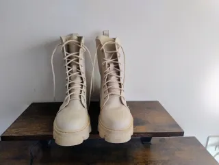 Botas Combat Beige Talla 36
