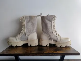 Botas Combat Beige Talla 36