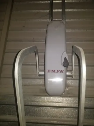 Puerta basculante + motor EMFA