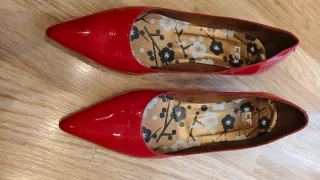 Zapatos rojos tacón bajo talla 40