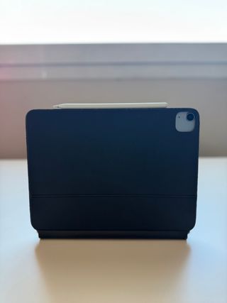 iPad Air 11 4ª Gen (Azul Cielo) + lápiz y teclado