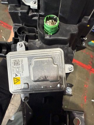 Faro delantero derecho Alfa Romeo Giulia