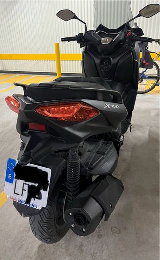 Yamaha Xmax 400