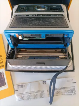 FUNCIONA Cámara Kodak EK6 Instantánea vintage