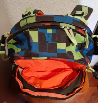 Mochila escolar IKON