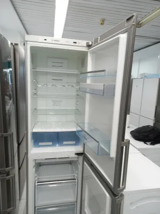 Nevera Bosch 2.m garantía + entrega