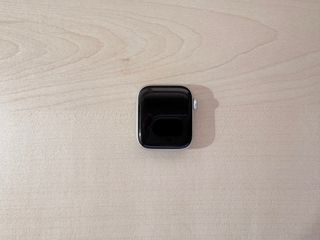 Apple Watch SE (1ª gen) GPS + Cellular - 40mm