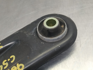 BRAZO SUSPENSION INFERIOR DELANTERO DERECHO PEUGE