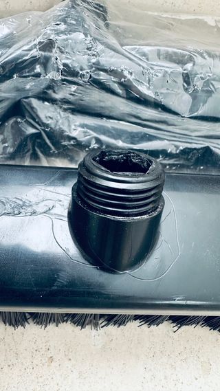 2 Cepillo Exterior Piscina 57cm Negro y el palo.