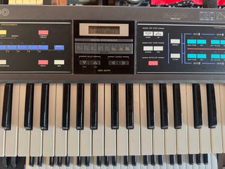 Casio CZ-1000 Sintetizador