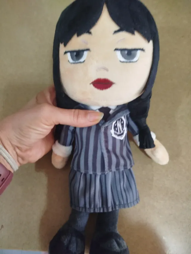Peluche Mercoledì Addams