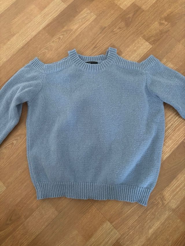 Jersey SHEIN Celeste Hombros