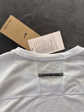 Camiseta Nike Trail Dri-Fit 365