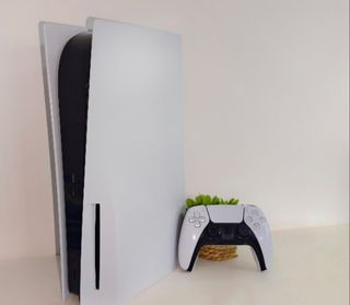 Consola PS5 Sony + Mando DualSense