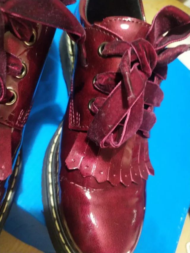 Zapatos Pablosky charol burdeos