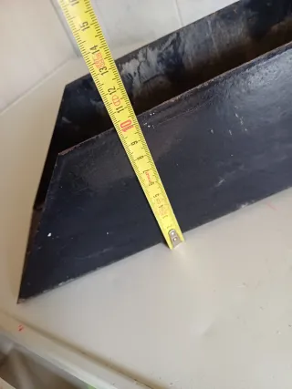 Antiguo Cenicero de fundición para cocina de leña