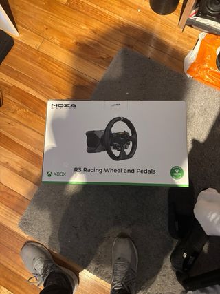 Volante Moza R3 Direct Drive para Xbox y PC