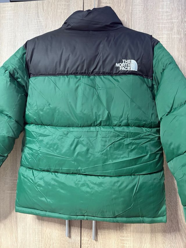 Chaqueta The North Face Verde y Negra