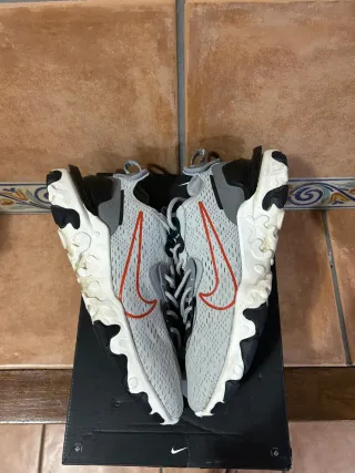 Zapatillas Nike React Vision Gris