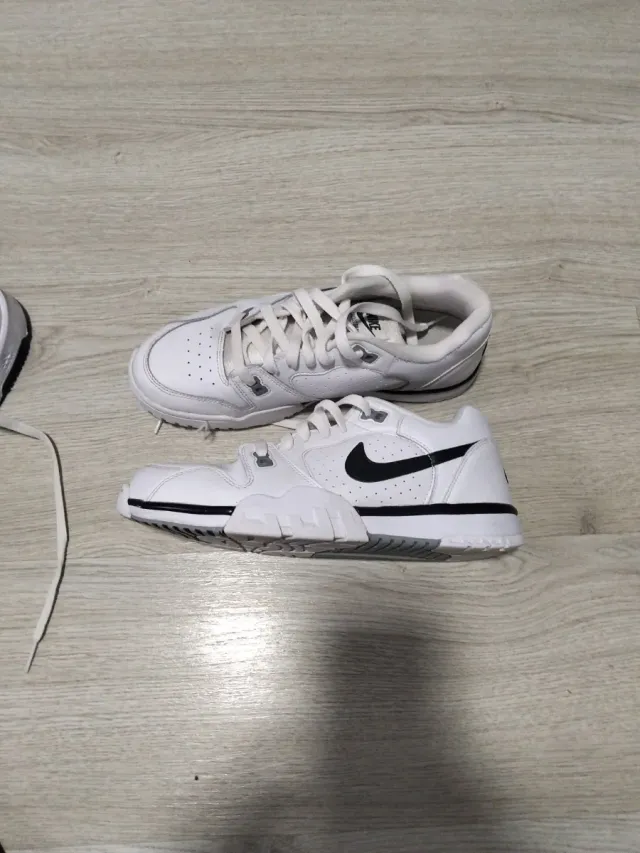 Zapatillas Nike blancas casi nuevas