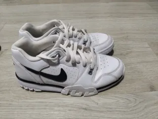Zapatillas Nike blancas casi nuevas