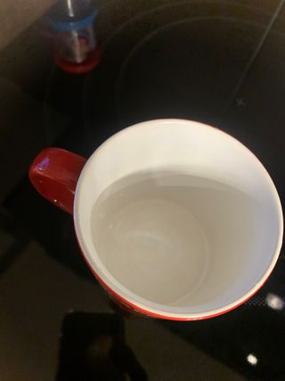 Taza Nescafé Roja