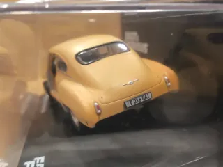 Replica Chevrolet Fleetline Fate di Fast & Furious - Modello 1/43