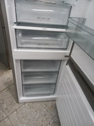 Nevera Sharp plateada 1.85m garantía + entrega