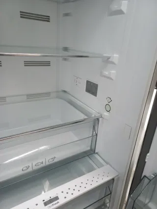 Nevera Sharp plateada 1.85m garantía + entrega