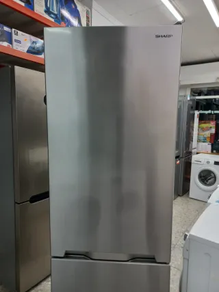 Nevera Sharp plateada 1.85m garantía + entrega
