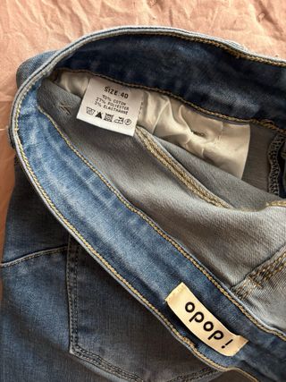 Vaqueros flare i dodo