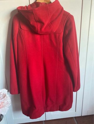 Trenca Benetton Roja con Capucha